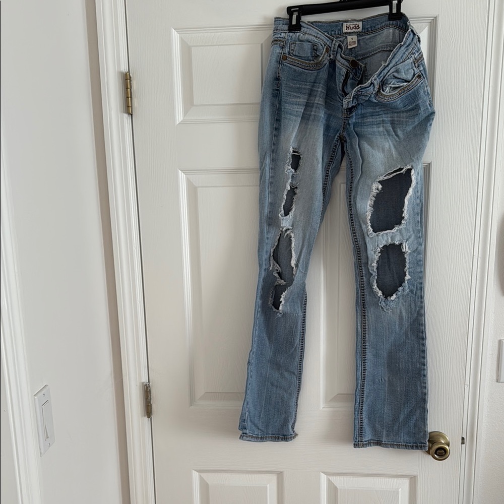 Distressed Cutout Blue Jeans